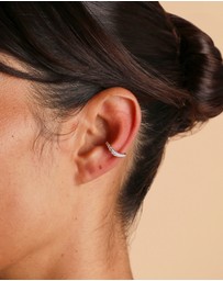Astrid & Miyu - Wave Crystal Ear Cuff