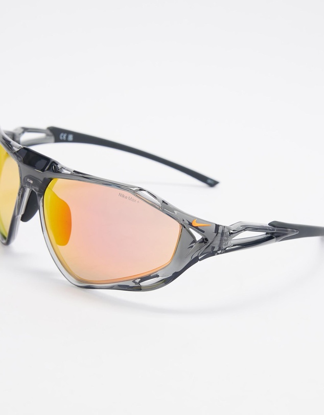 Nike - Sun Zeus Rise E IF1113X