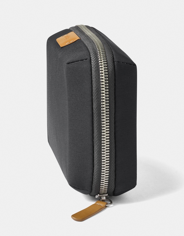 Bellroy - Tech Kit Compact