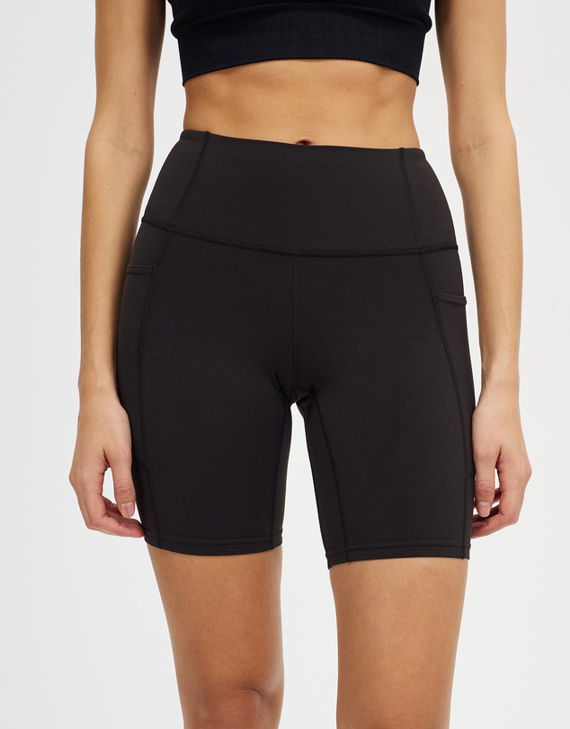 Patagonia - Women's Maipo Shorts - 8