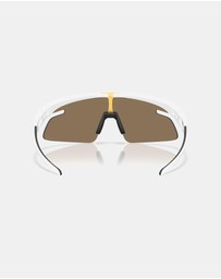 Oakley - 0OO9527D