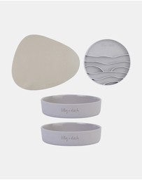 Lilly + Dash - Cat Eat and Drink Set – 2 Bowls + Lick Insert + Slate Placemat