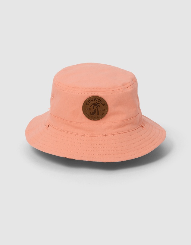 Crywolf - REVERSIBLE BUCKET HAT Strawberry Splash