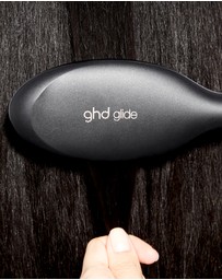 ghd - glide™ Professional Smoothing Hot Brush