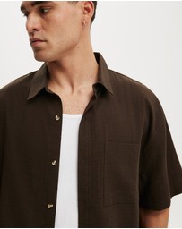 Cotton On - Boxy Fit Short Sleeve Shirt
