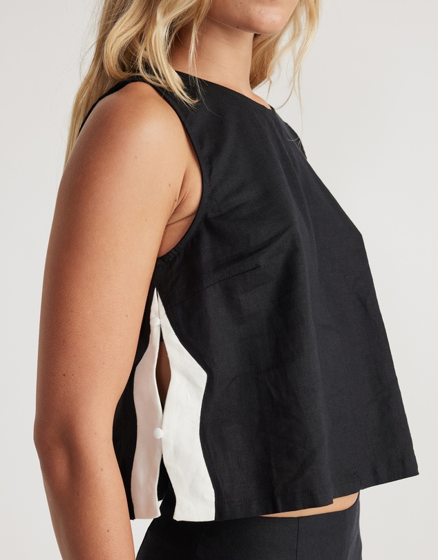 Decjuba - Tess Scallop Top