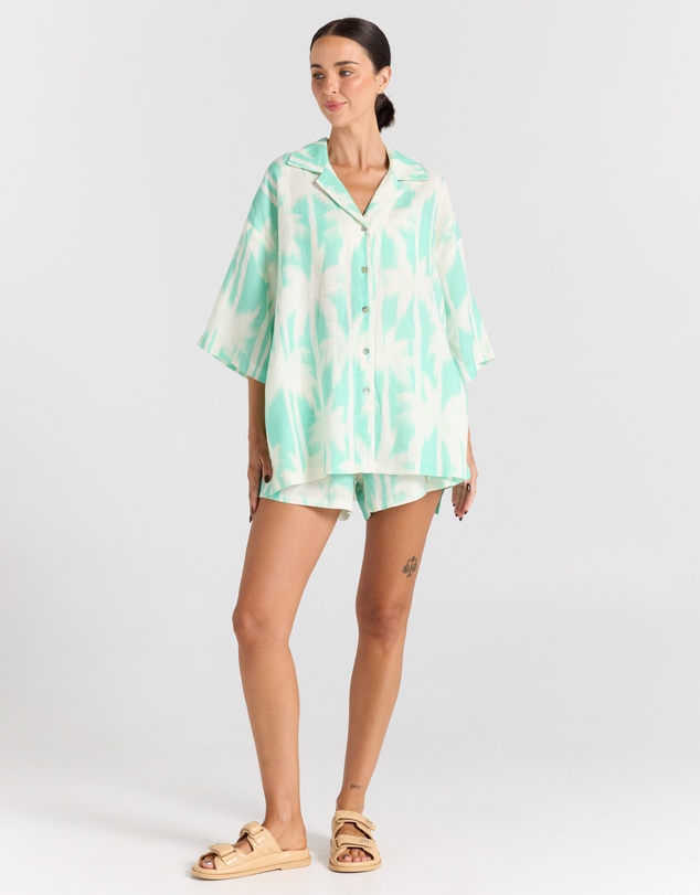 Poolside Paradiso - Palms 100% Linen Over Shirt - Mint
