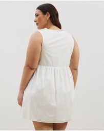 Atmos&Here Curvy - Louisa V-Neck Mini Dress
