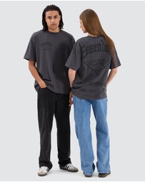Nena & Pasadena - Essendon T18 Raptor Tee