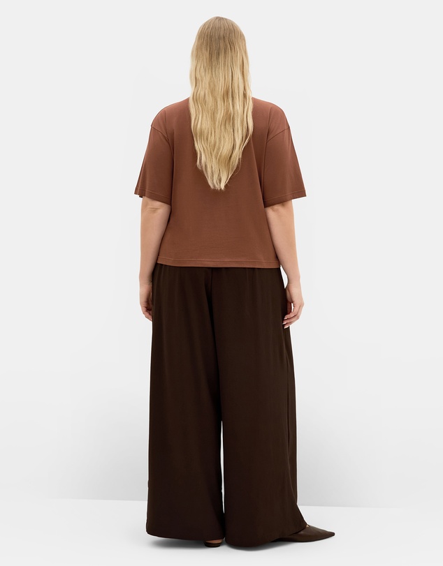 City Chic - Plus size Oversized Crew Neck Tee - tobacco