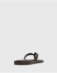 Betts - Crush Leather Thong Sandals