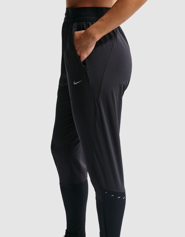 Nike - Nike Swift Dri-FIT Mid-Rise Running Pants