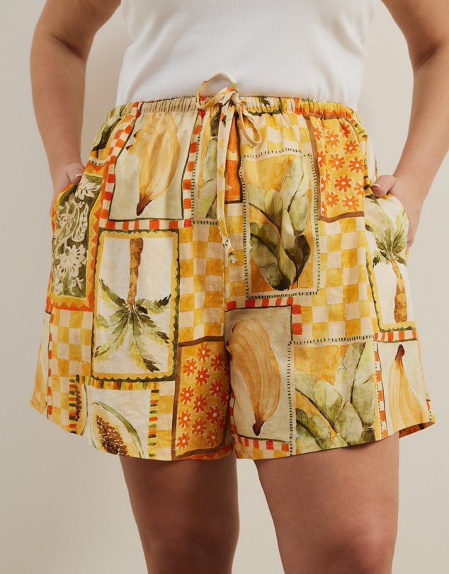 Atmos&Here Curvy - Paradise Linen Blend Shorts