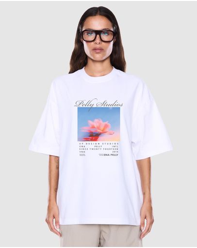 White & Pelly Studios