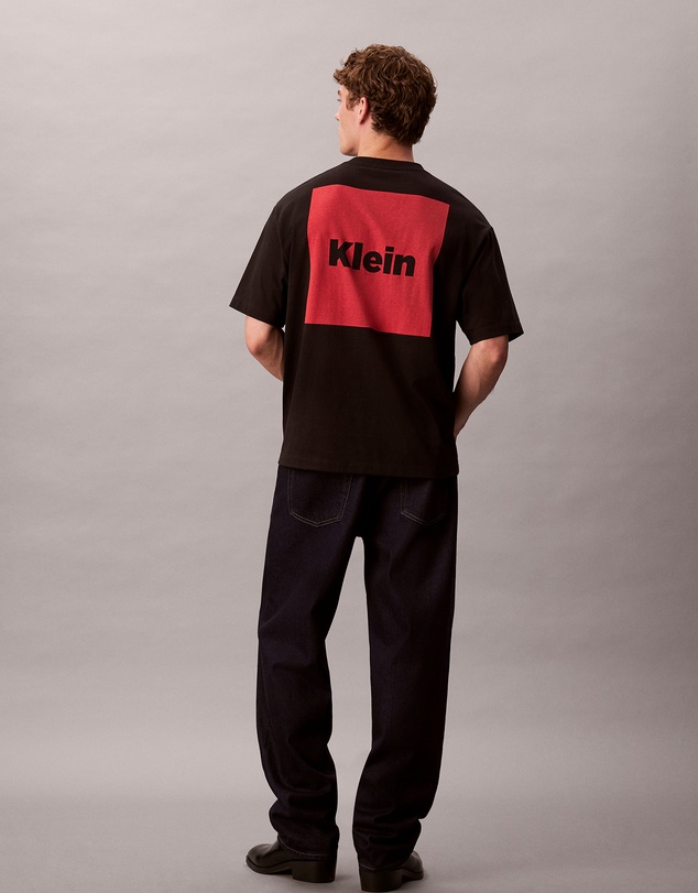 Calvin Klein Jeans - Logo Box Graphic Relaxed T-Shirt