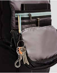 Kathmandu - Axon Everyday Backpack - 25L