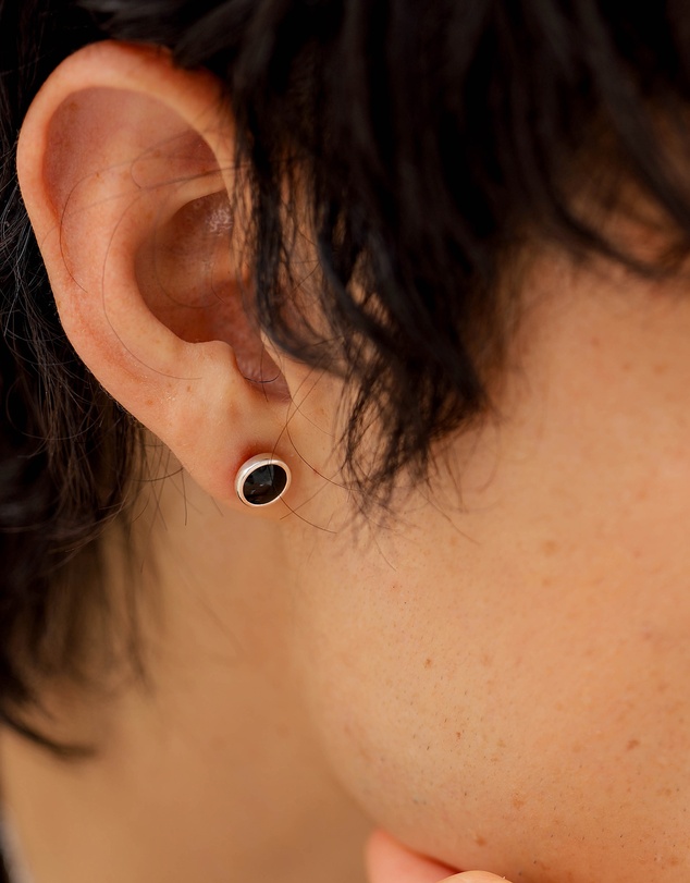 Kuzzoi - ICONIC EXCLUSIVE - Classic Stud Earrings in 925 Sterling Silver