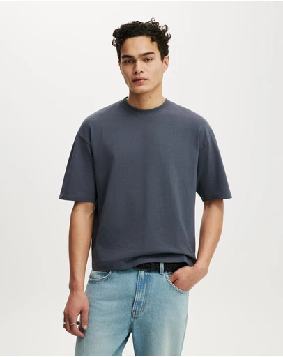 Cotton On - Cropped Fit T-Shirt