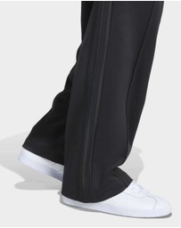 adidas Originals - Baggy Track Pants