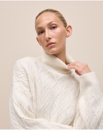 Trenery - Merino Cable Rollneck in Marshmallow