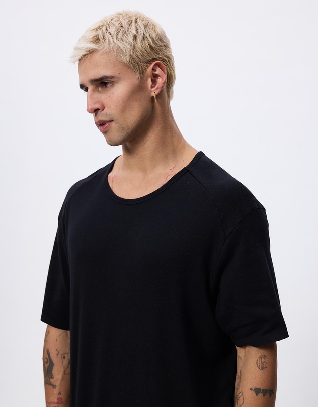 Surrounded By Ghosts - The Arsenic Relaxed Rib Knit Tail T-Shirt