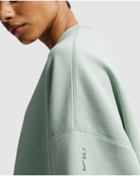 Nike - 24.7 Impossiblysoft Dri-Fit Oversized Crew-Neck Top