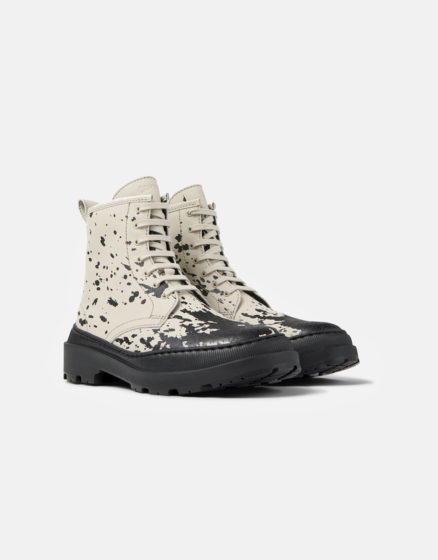 Camper - Brutus Trek