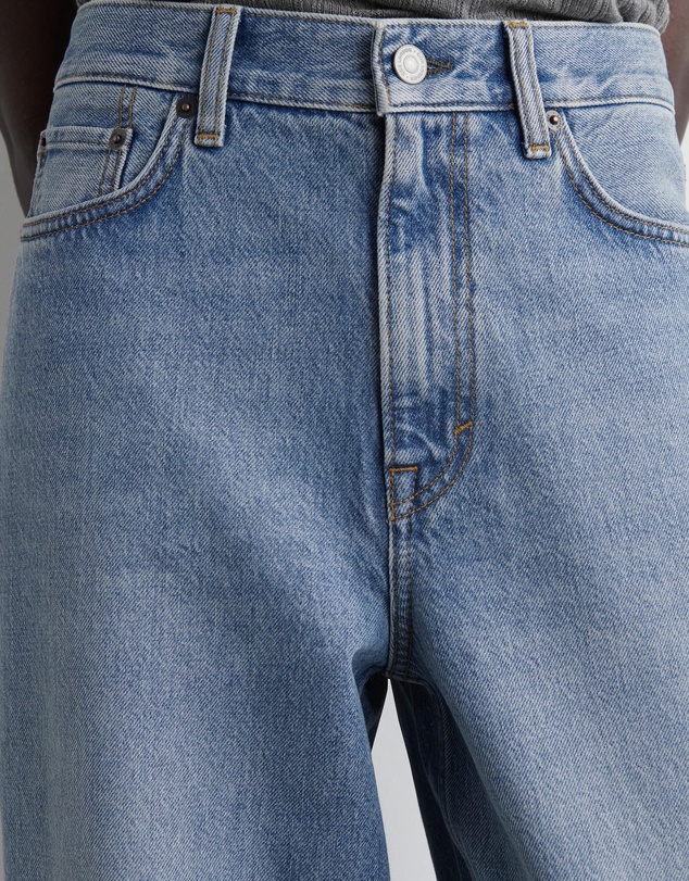 COS - Arch Tapered Jeans