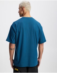 Oakley - Retro Triangle Tee 1.0