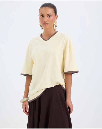 Calli - Kate Contrast V Neck Oversized Tee