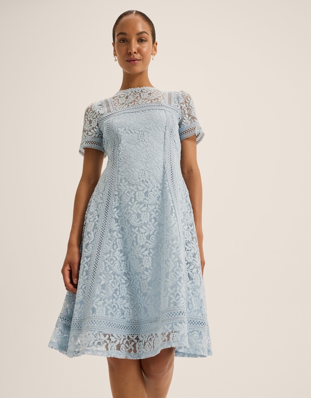 Review - Lacie Dress