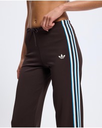 adidas Originals - Slouchy Straight Leg Pants