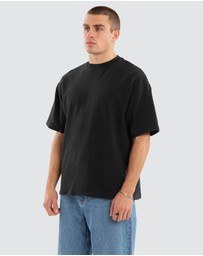 Nomadic Paradise - Elijah Textured Street Tee