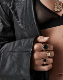 Stolen Girlfriends Club - Claw Ring
