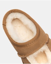 EVERAU - Australian Shepherd Ugg Carmella Kids Cow Suede Upper House Shoes