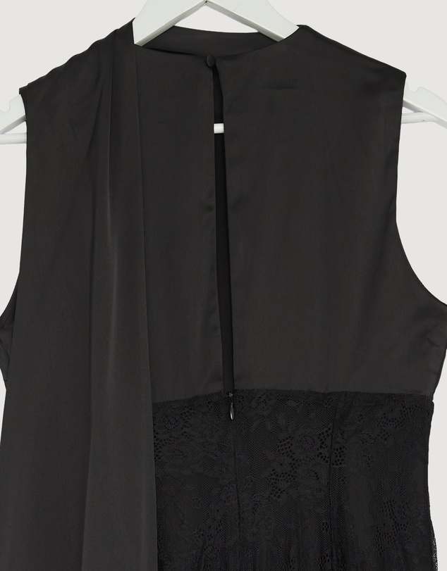 Revibe - Repaired CHANCERY Nia Self Scarf Satin and Lace Maxi Dress - AU 12