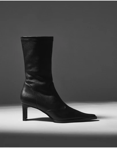 Nakedvice - The Remmie Black Boot