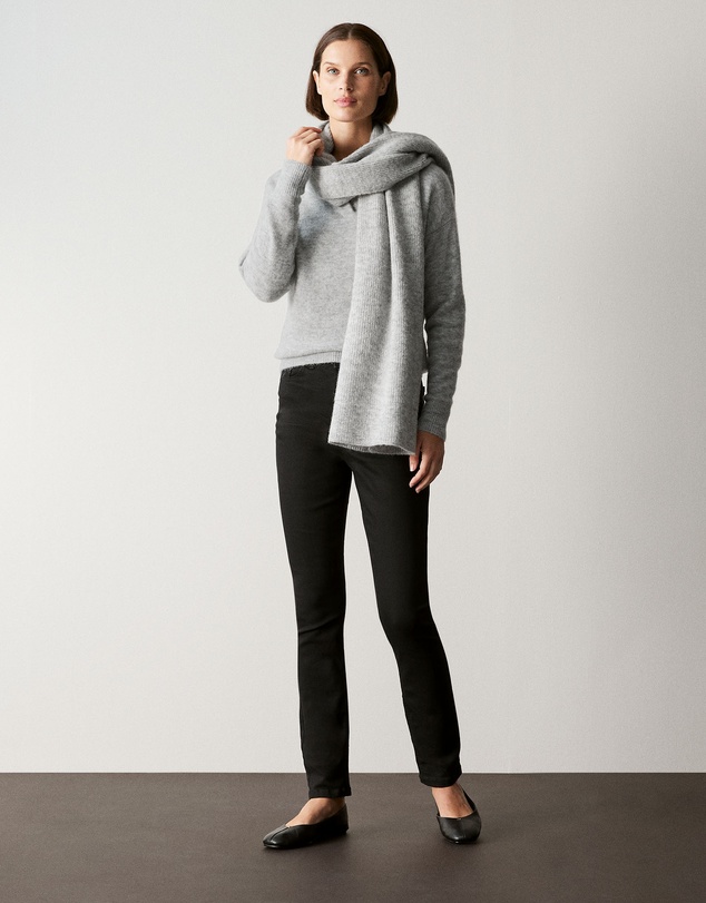 Trenery - Slim Jean in Black