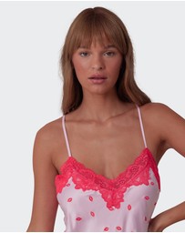 Bras N Things - Angelica Kisses Short Slip - Print/Pink
