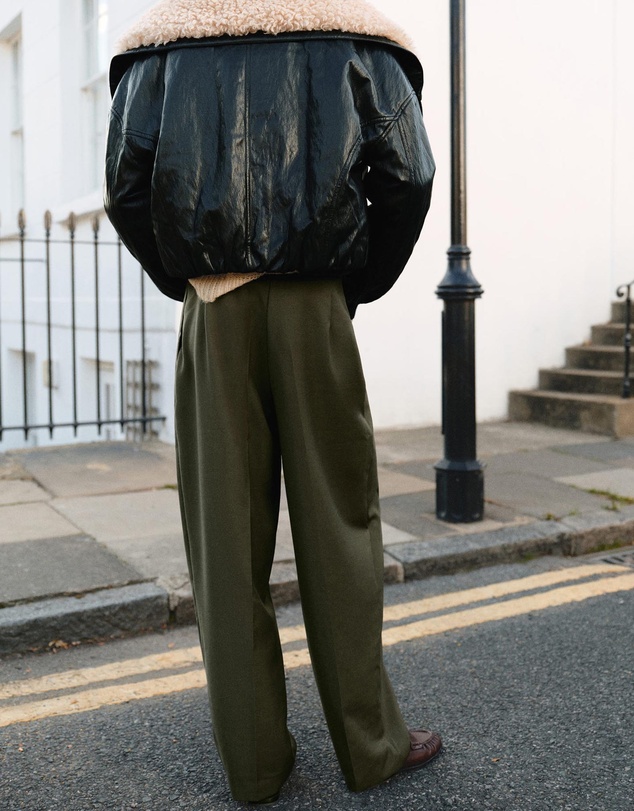 M.N.G - Pleated Trousers With Button Detail
