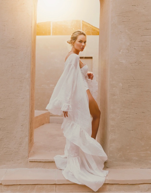 Homebodii - Gaylene Robe