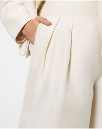 Commonry - Pleat Front Short