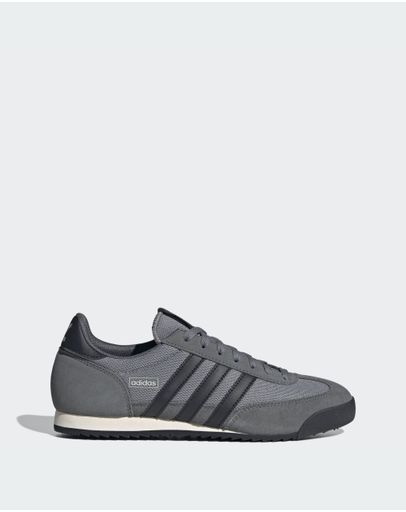 Grey Three / Core Black / Grey Five