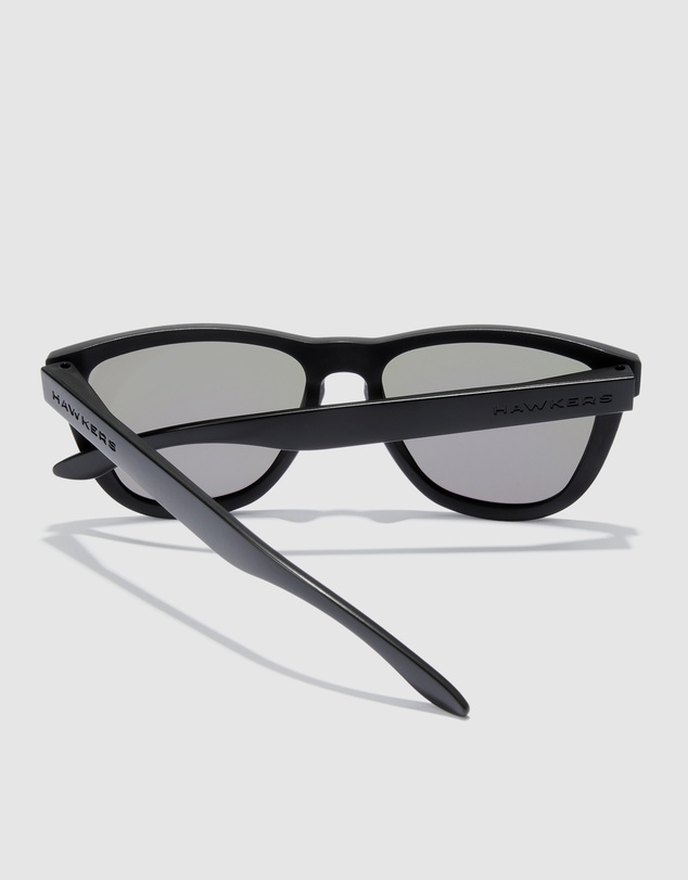 Hawkers Co - HAWKERS Polarized Carbon Black Green One Raw Sunglasses for Men and Women UV400
