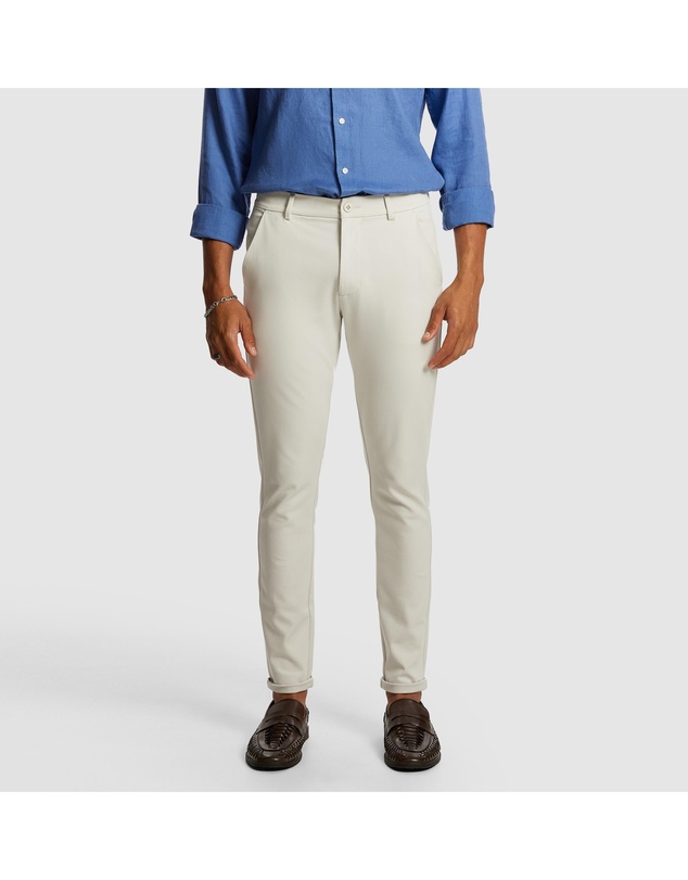 yd. - Energy Hyper Stretch Skinny Chino