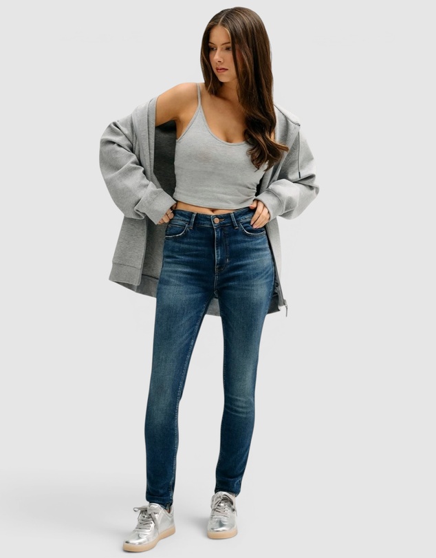 GUESS - 1981 High-Rise Skinny Jeans