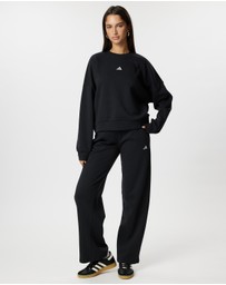 adidas Sportswear - Sportswear Essentials Small Logo Feelcozy Sweatshirt