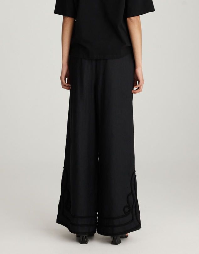 Mattir - Applique Pant