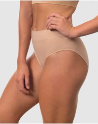 B Free Intimate Apparel - Smooth-Touch Contour High Cut Briefs - 3 Pack