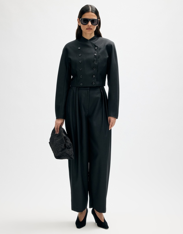 Minima Esenciales - Bria Cropped Jacket
